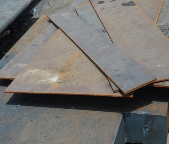 长安NM360C耐磨板